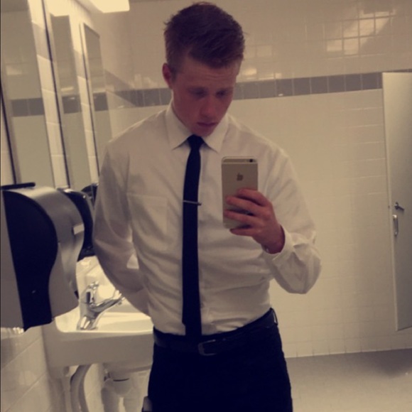 Meet your Posher, Logan - Picture 1 of 1