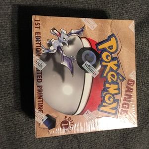 Pokemon fossil 1st edition booster box (unopened)