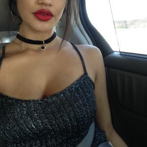 Meet your Posher, Monica