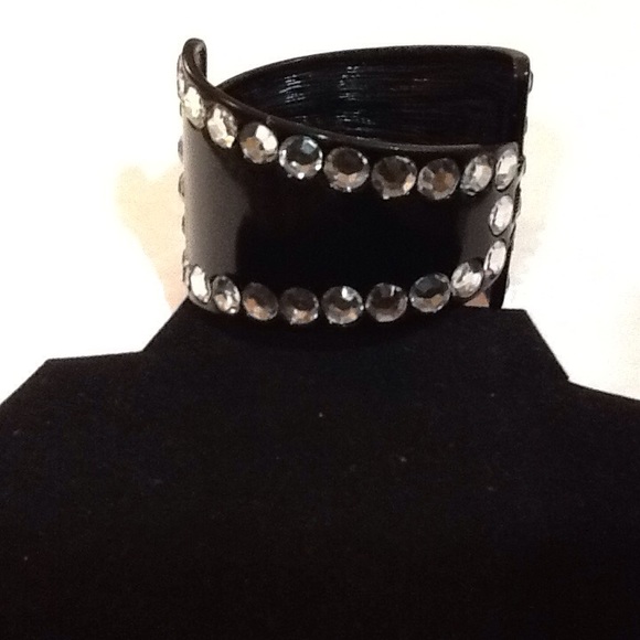 Black Rhinestones Cuff - Picture 2 of 4