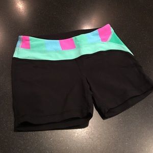 Ivivva Hot Shorts Girls Size 8