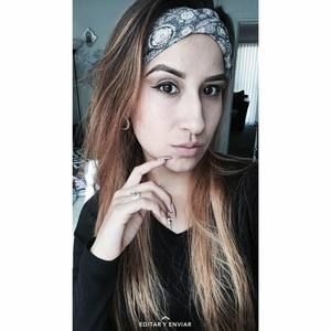 Meet your Posher, Ely