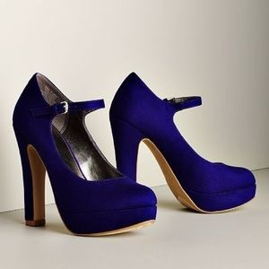 ELLE blue pumps