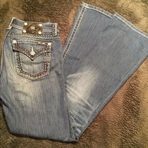 Miss Me Feather Stitch Flap Pocket Signature RIse