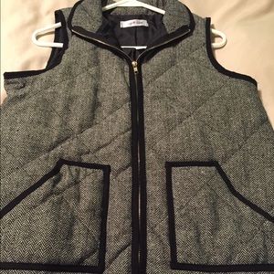 Women's Herringbone Vest Large