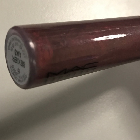 MAC Sexier lipglass Eddie Izzard VERY RARE HTF LE - Picture 3 of 4