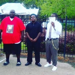 Meet your Posher, Christopher