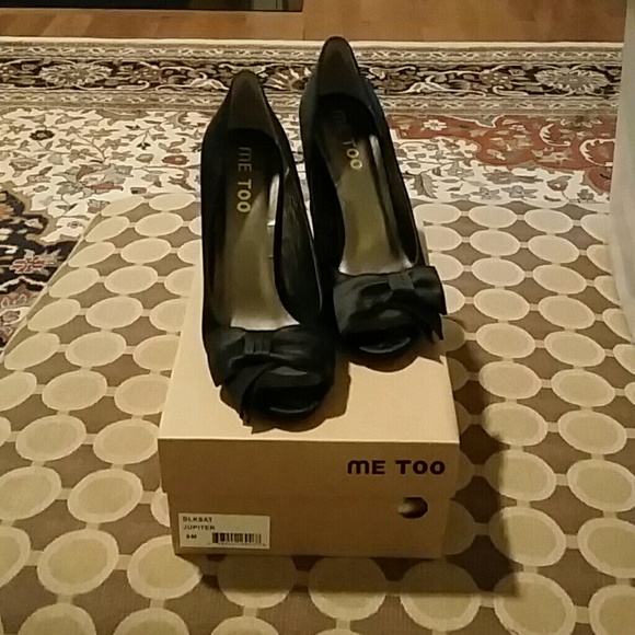 Me too black  satin shoes