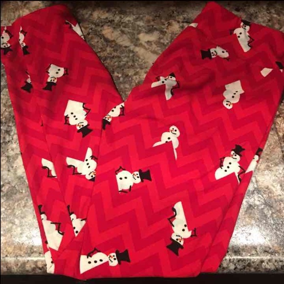 BNWOT LuLaRoe OS Christmas Leggings