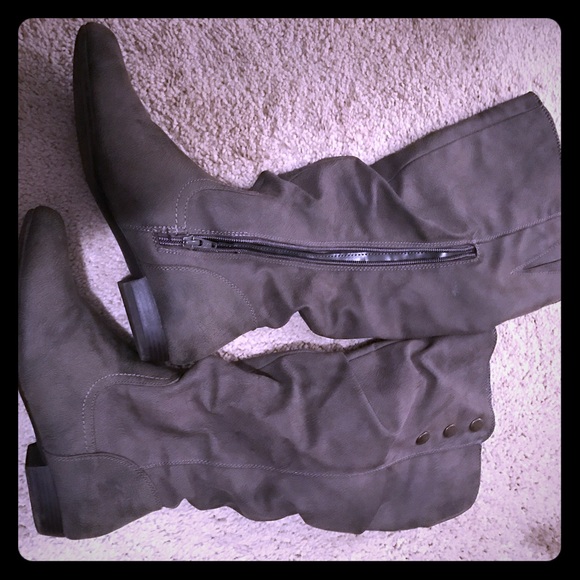 Cute ladies boots💚