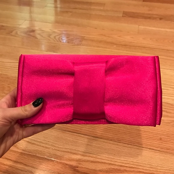 Satin Clutch 👛