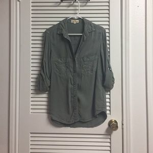 Anthropologie Cloth and Stone Green Button Up Sz S