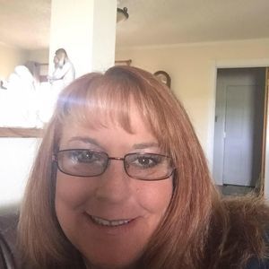 Meet your Posher, Stacy