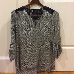Chevron top