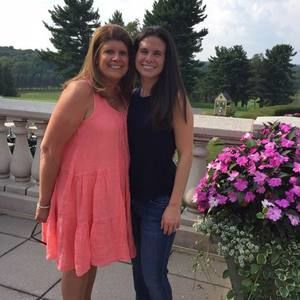 Meet your Posher, Elizabeth