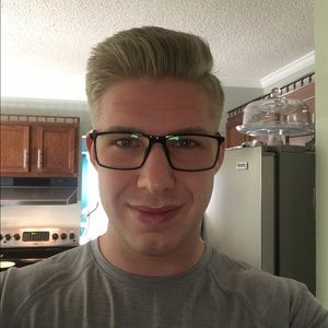 Meet your Posher, Ryan