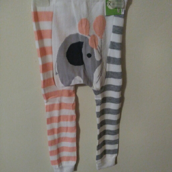 Knitted Designer Bottoms For Baby Girl - Picture 3 of 4