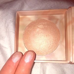 Urban Decay Naked Illuminated! *ARUA*❤️