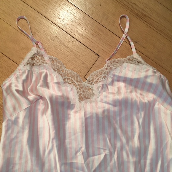 SOLD - Picture 2 of 4