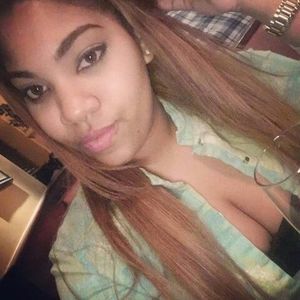 Meet your Posher, Yamel