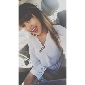 Meet your Posher, Devyn