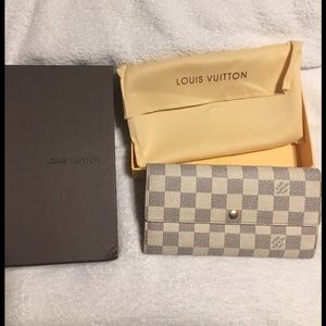 Auth. Louis Vuitton Damier Azur Wallet