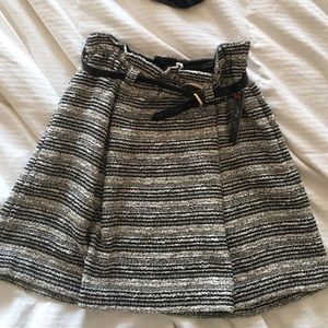 Alice and Olivia black white skirt w belt