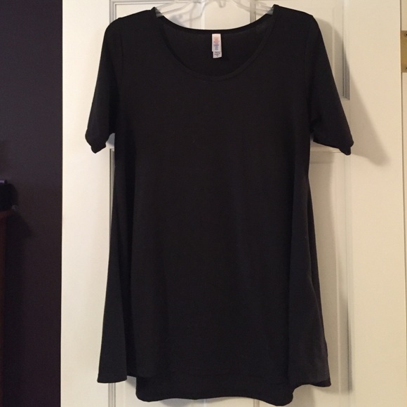 Black lularoe perfect tee