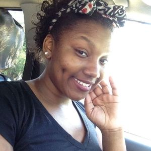 Meet your Posher, Rolanda