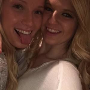 Meet your Posher, Abbey