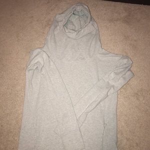 LULULEMON sweatshirt, size 8.
