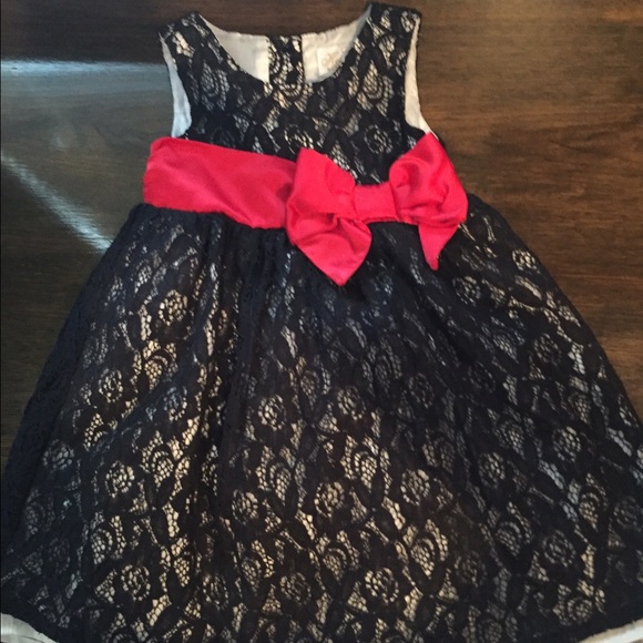 heirlooms by polly flinders Other - 18mos Heirloom by Polly Flinders dress, nwot. heirlooms by polly flinders Other - 18mos Heirloom by Polly Flinders dress, nwot.