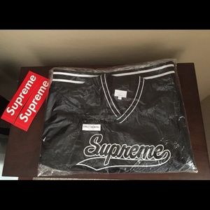 supreme baseball warm up top