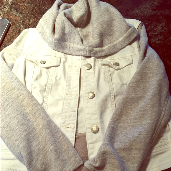 American Eagle jean jacket