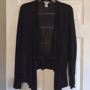 Sweater wrap w/sparkle metallic