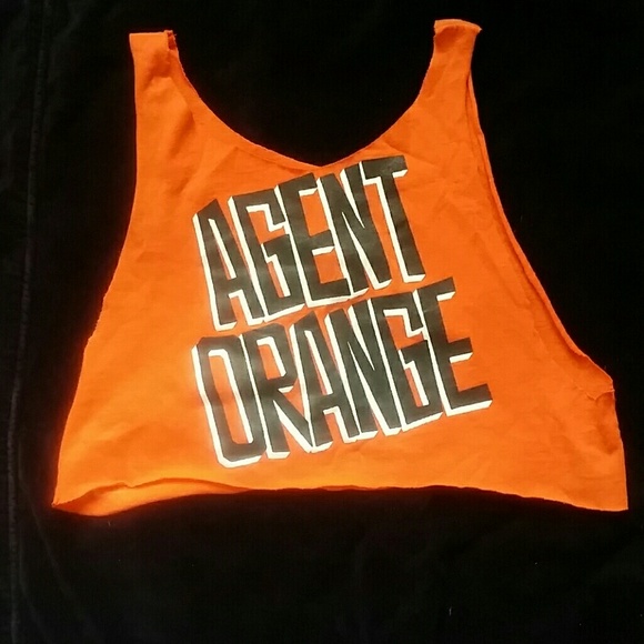 Agent orange crop top L
