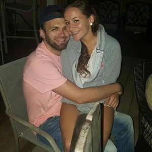 Meet your Posher, Logan