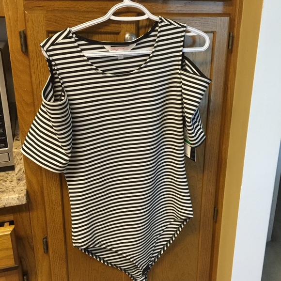Beautiful Cold Shoulder Blouse