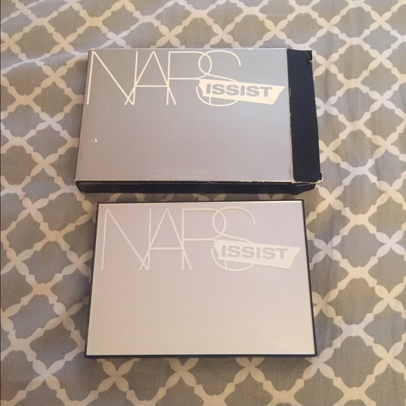 NARSissist Eyeshadow Palette - Picture 2 of 3