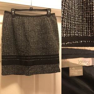 Metallic tweed skirt