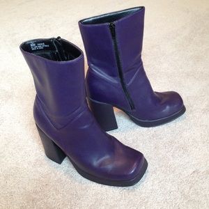 Zodiac purple boots! Size 8.5 women's