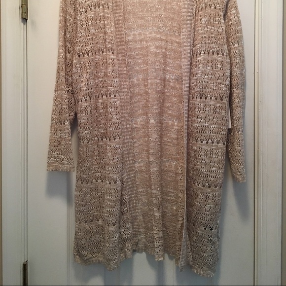 🛍 SOLD 🛍 Lightweight Open Front Sweater - Picture 2 of 4