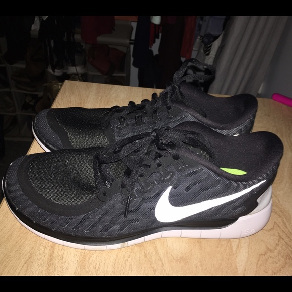 Nike Women's Running Free 5.0