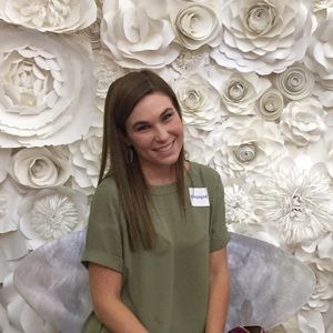 Meet your Posher, Devin