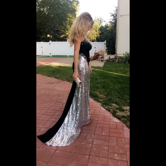 Prom dress