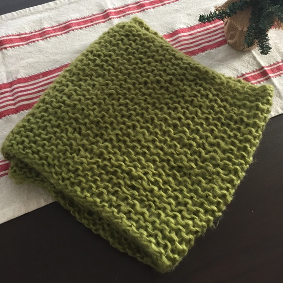 Infiniti scarf - Picture 1 of 4
