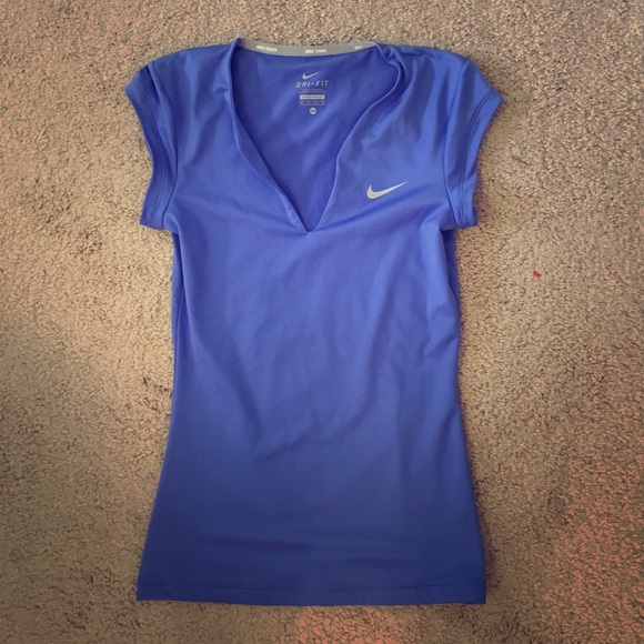 Nike Dri Fit Tennis Shirt