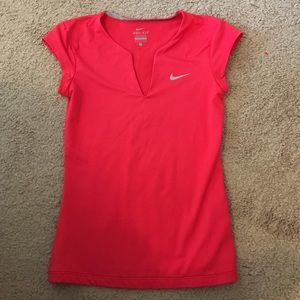 Nike Dri Fit Tennis Shirt