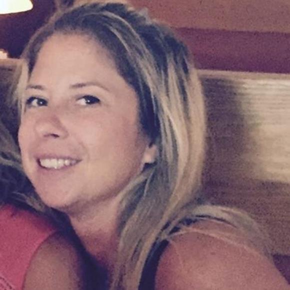 Meet your Posher, Mary - Picture 1 of 1