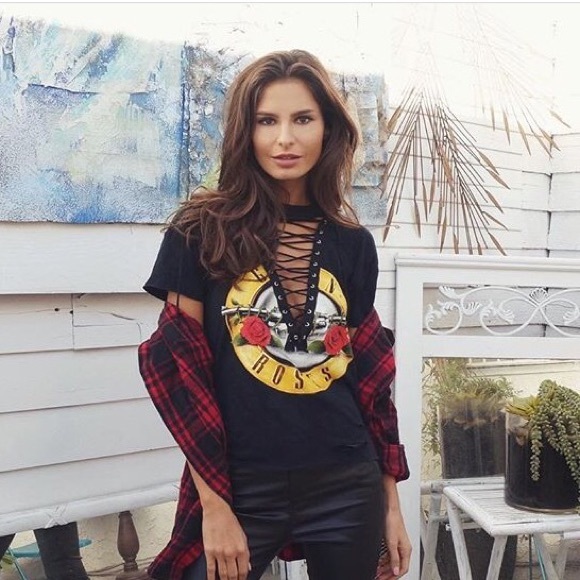 Guns N Roses Lace Up Tee